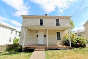 featured image of 272 W Bruce St