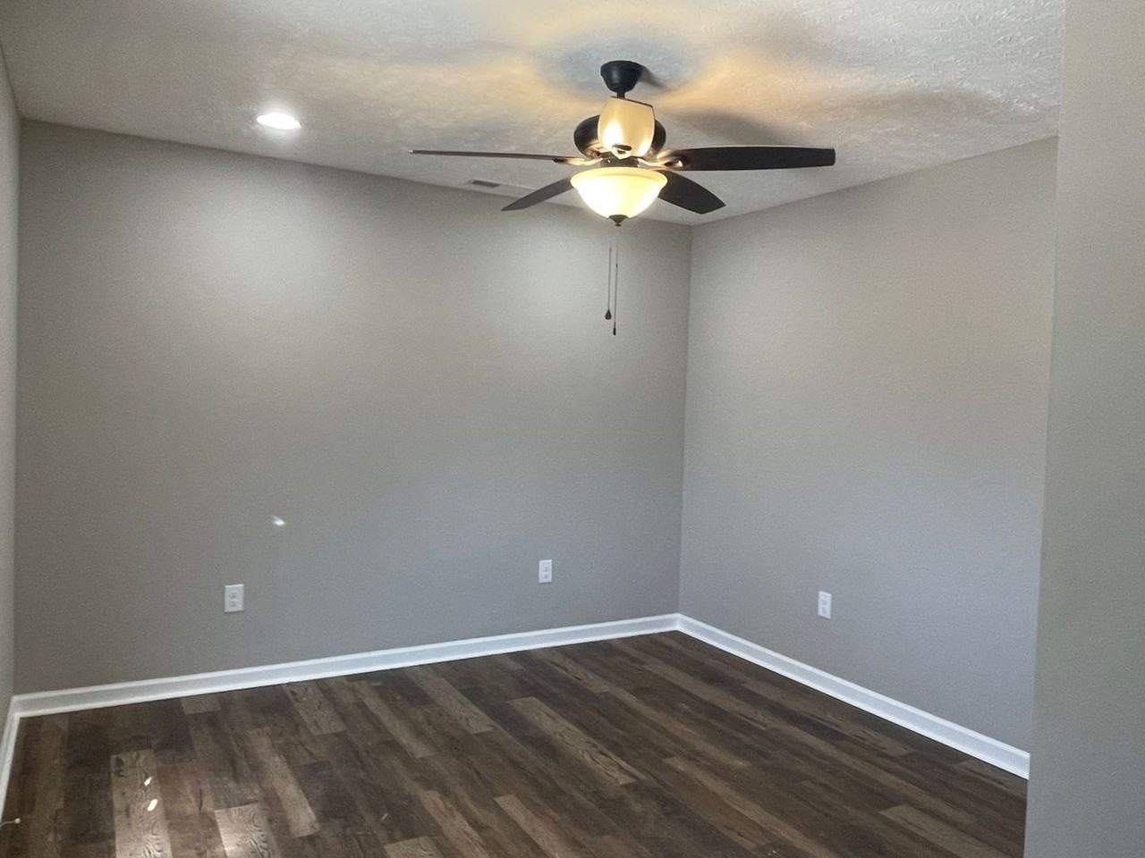 115 6th Avenue Northeast - Photo 4 of 34