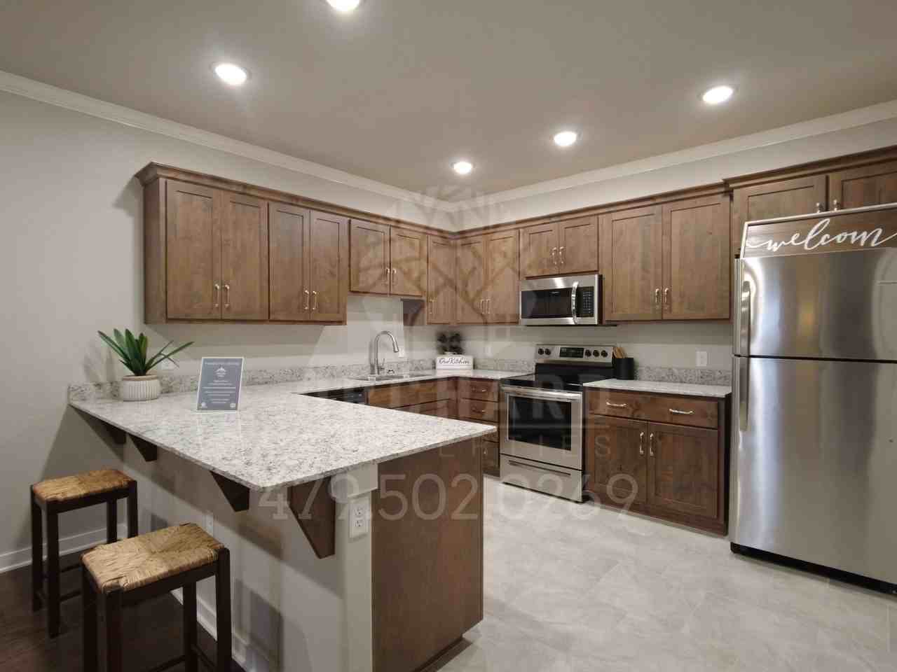 1900 E. Brookview Circle - Photo 3 of 27