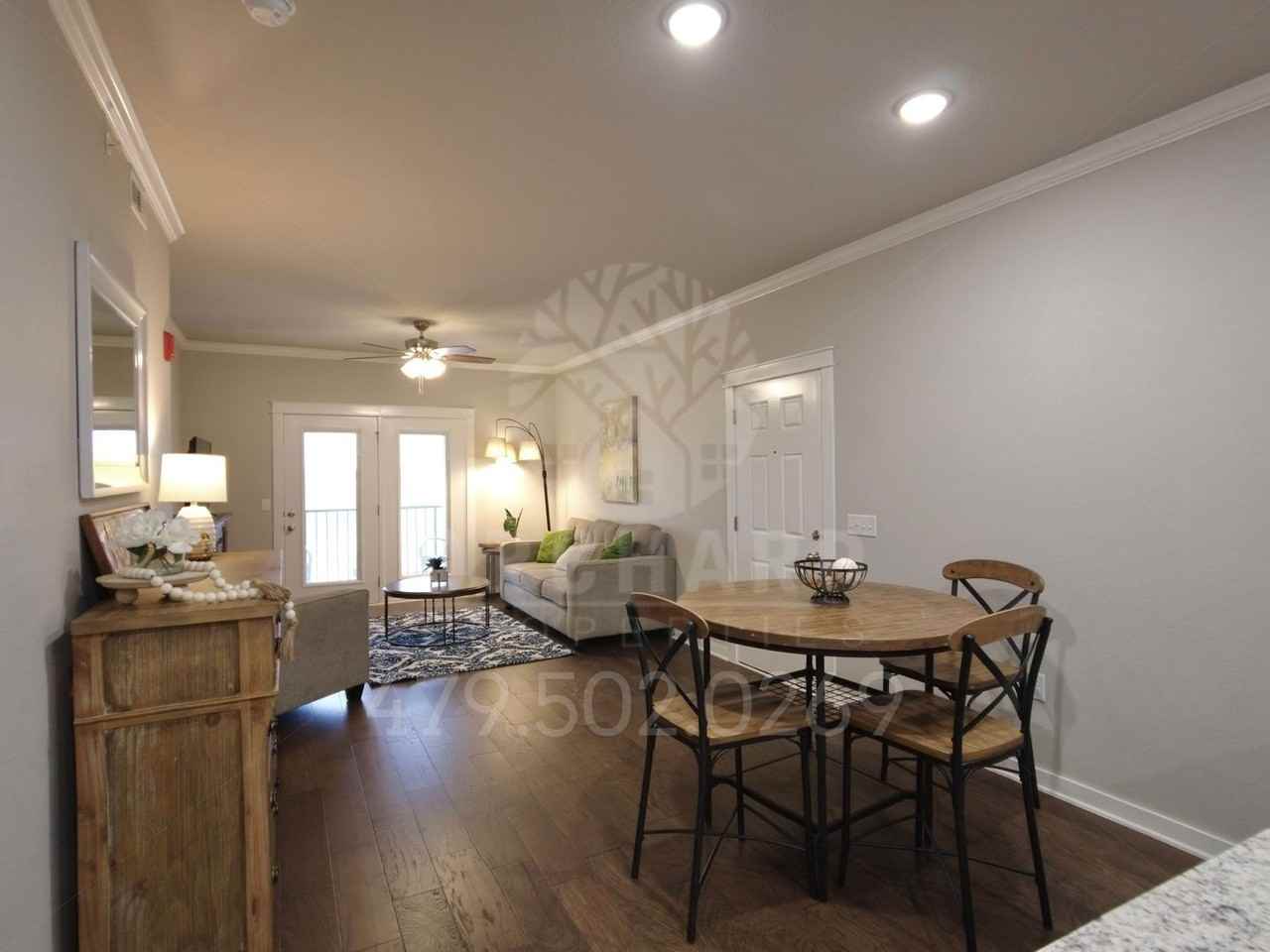 1900 E. Brookview Circle - Photo 4 of 27