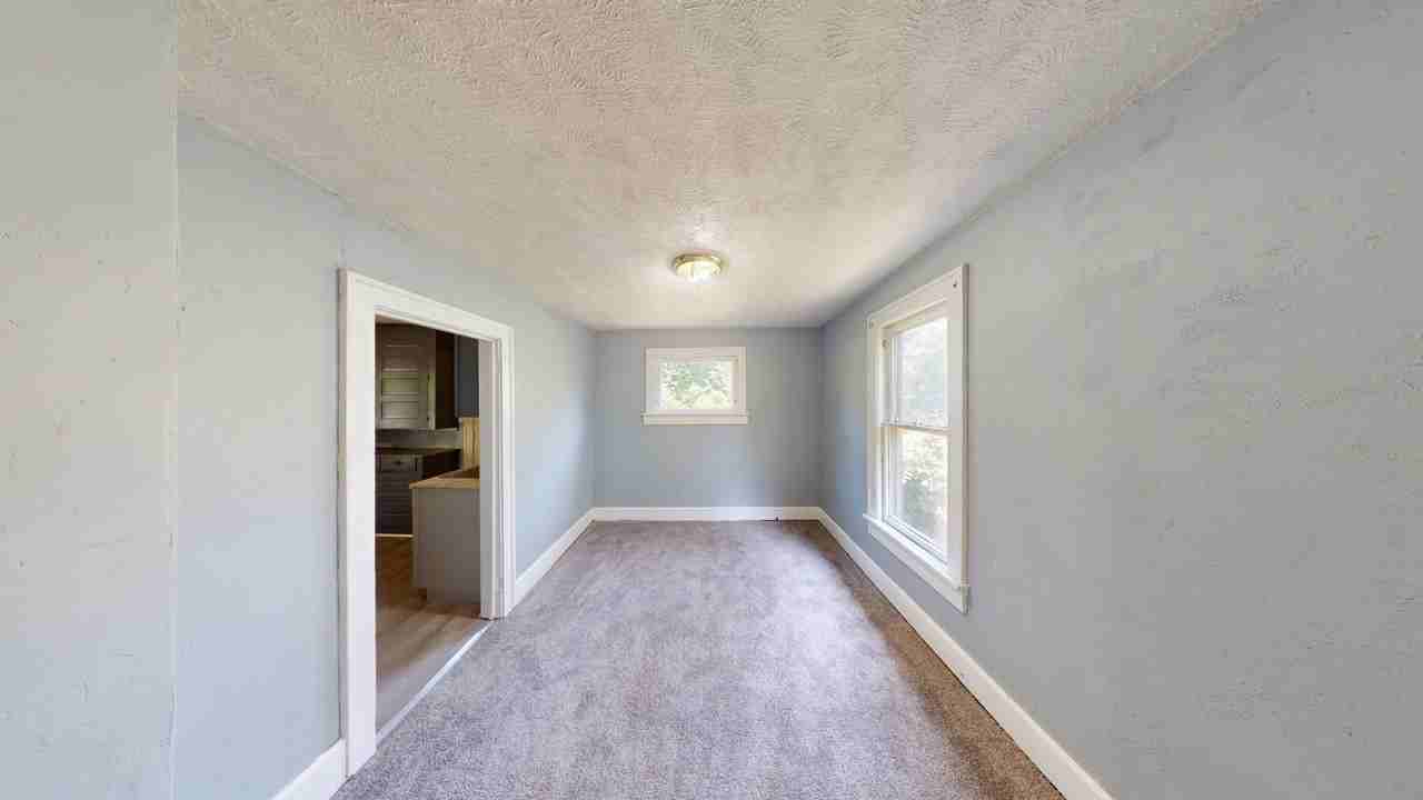 293 E 1st St - Photo 3 of 13