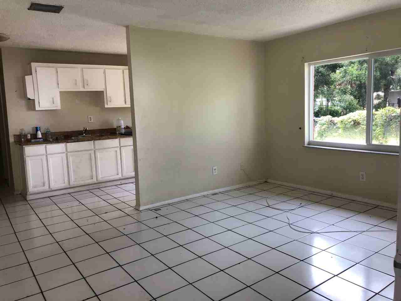 716 Nw 15th Ave - Photo 4 of 14