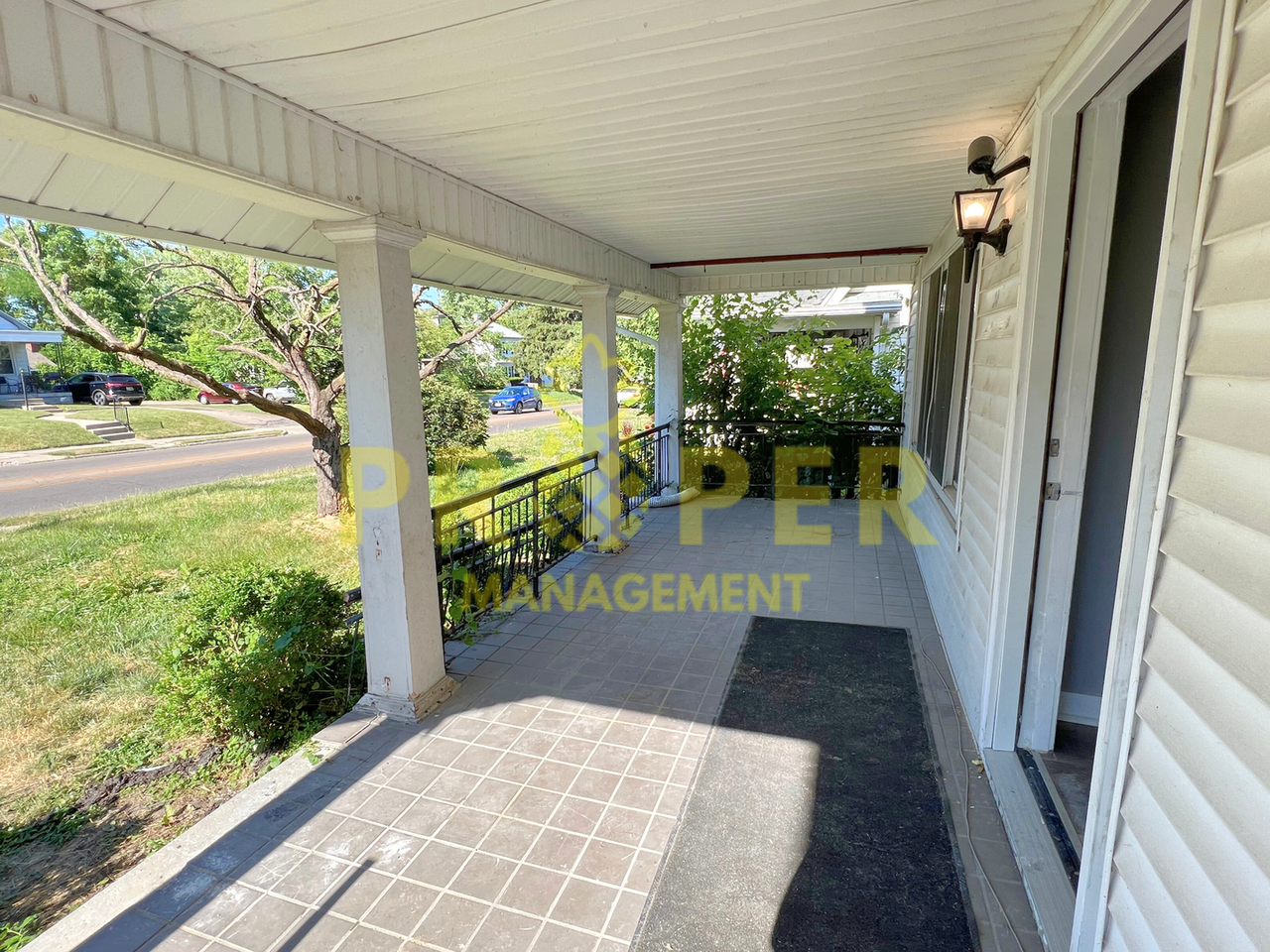 34 East Siebenthaler Avenue - Photo 3 of 11