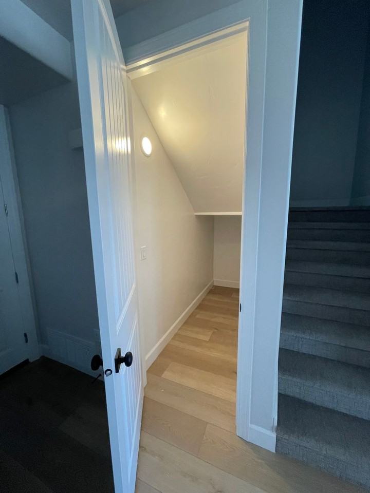 1013 N 1030 W - Photo 5 of 20