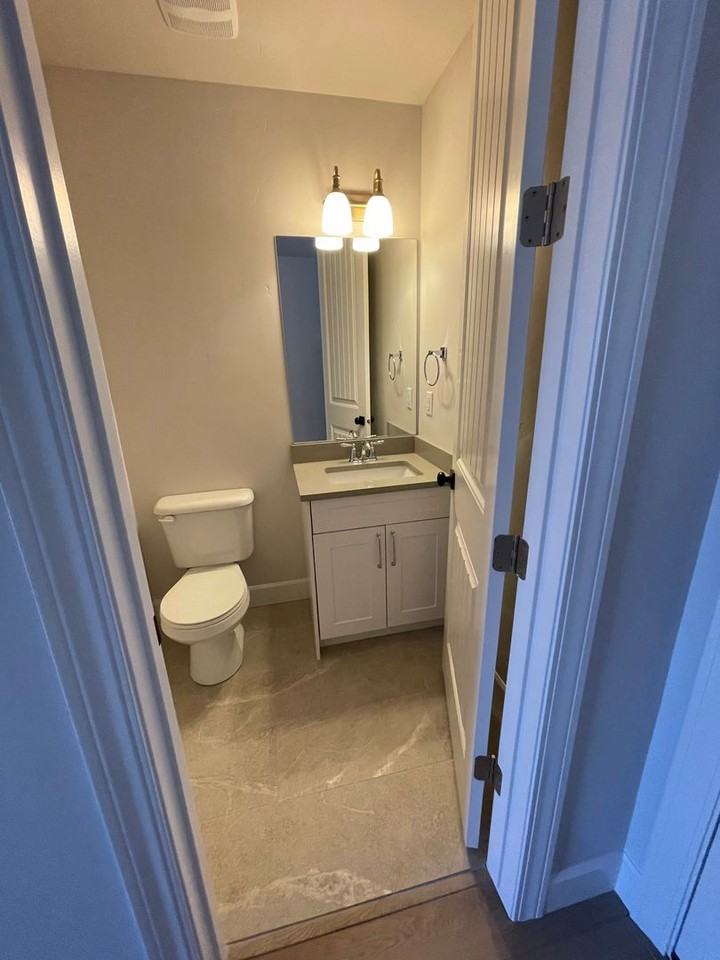 1013 N 1030 W - Photo 6 of 20