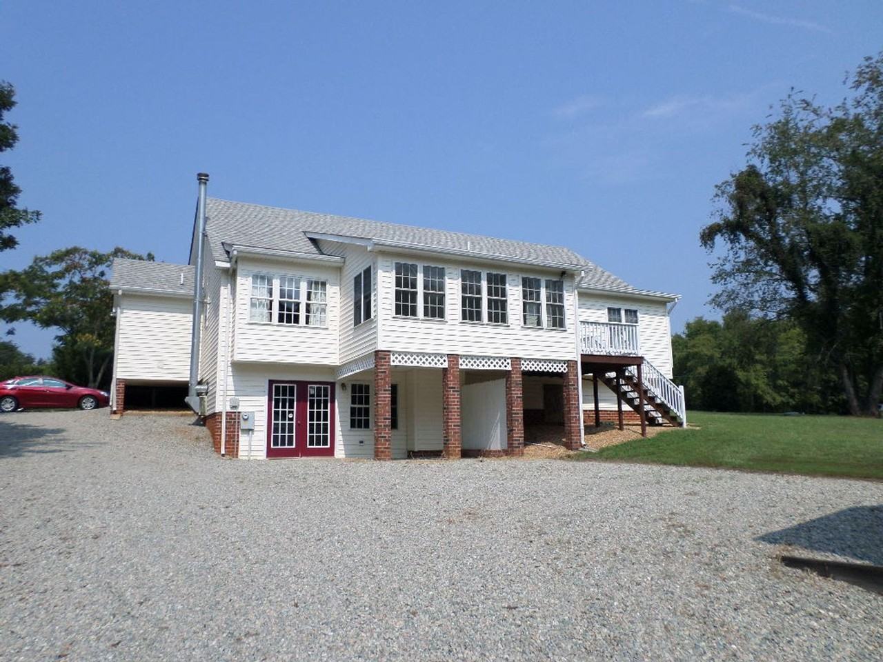 2770 Buckstone Dr - Photo 3 of 12