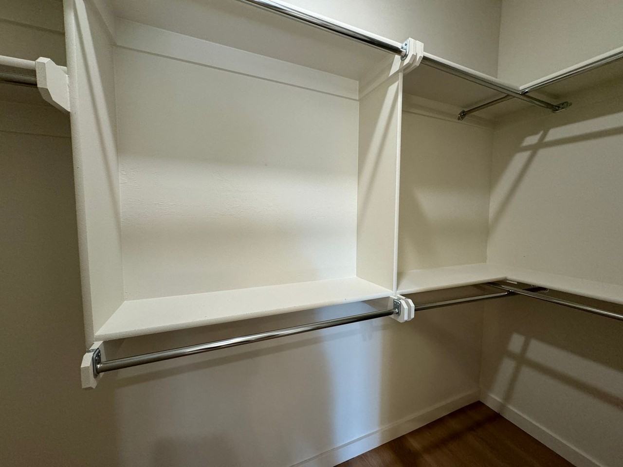 1604 S 6th St - Photo 4 of 10