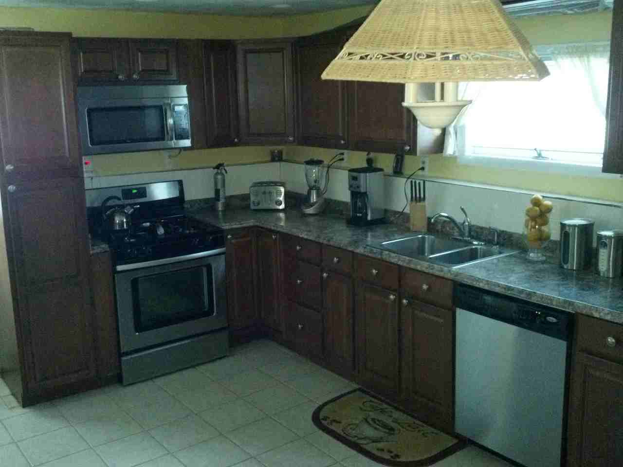 14 Roosevelt Ave #NA - Photo 2 of 24
