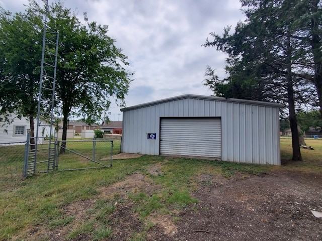 205 Randolph St #NA - Photo 3 of 25