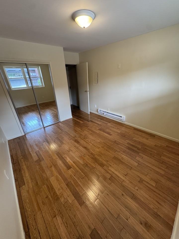349 Gorge Rd #1 - Photo 4 of 6