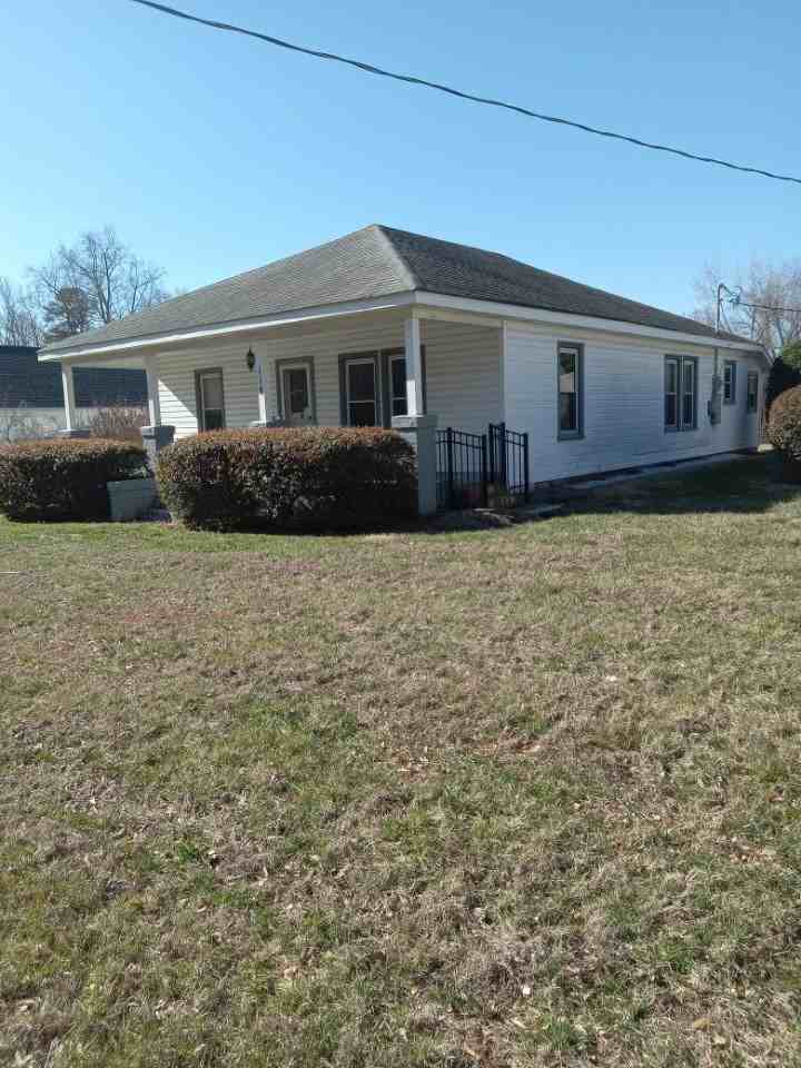 118 Tuckaseege Rd #NA - Photo 3 of 19