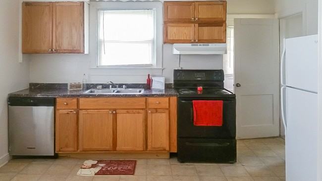 2410 Grant St #NA - Photo 2 of 7