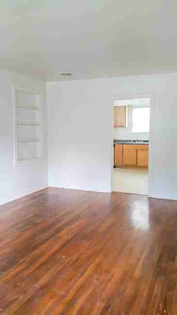 2410 Grant St #NA - Photo 3 of 7