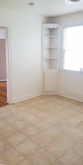 2410 Grant St #NA - Photo 4 of 7