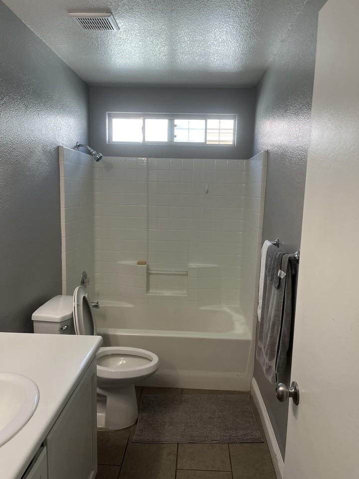 Garnet Gable Ave - Photo 2 of 16