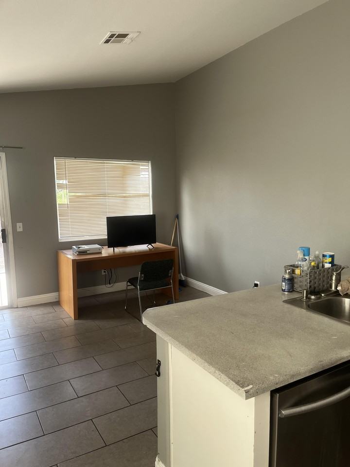 Garnet Gable Ave - Photo 6 of 16