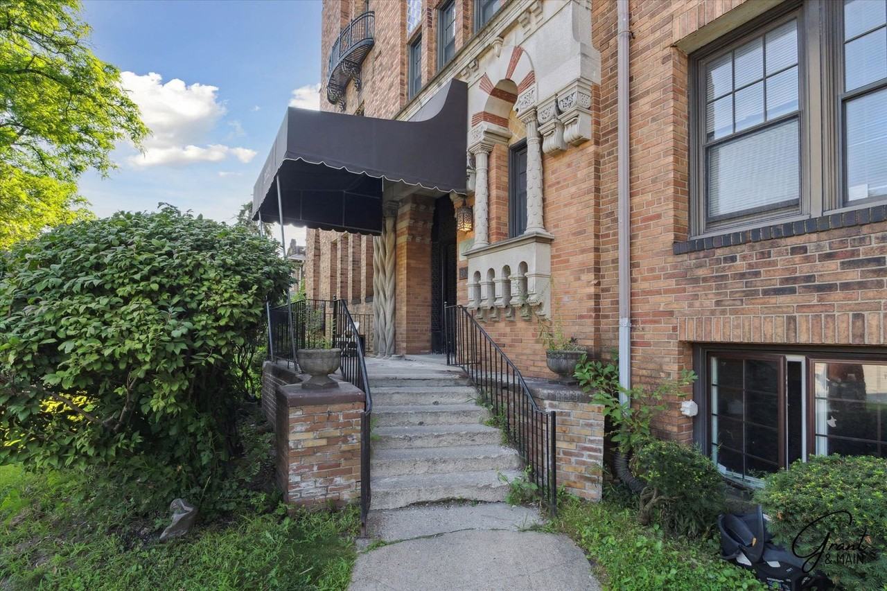 2023 Tuxedo - FDR Tuxedo - Photo 3 of 40