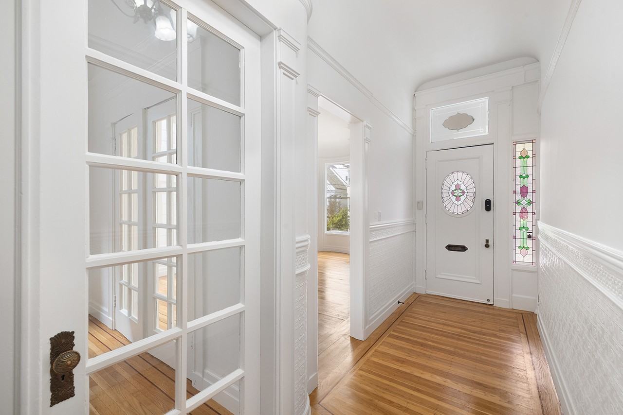 446 Lyon St - Photo 2 of 13