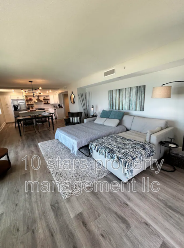 1480 Gulf Blvd - Photo 3 of 50