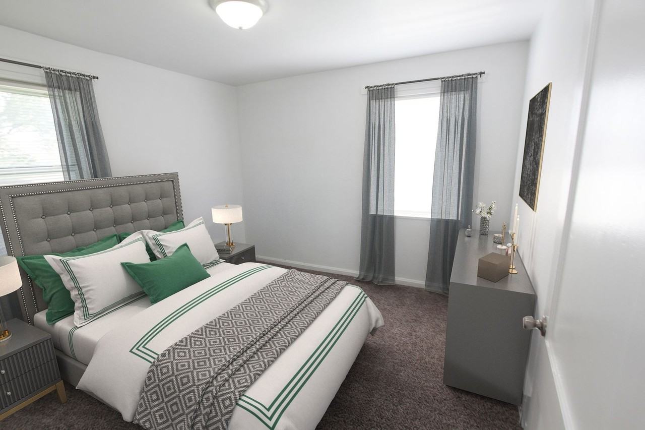 Colonial Manor Apartments - Photo 6 of 9