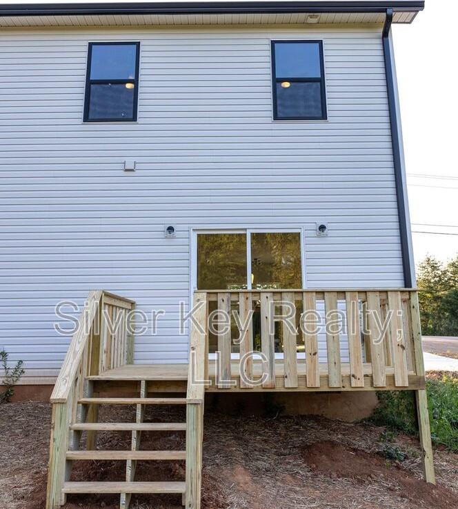 1985 Highway - Photo 4 of 22