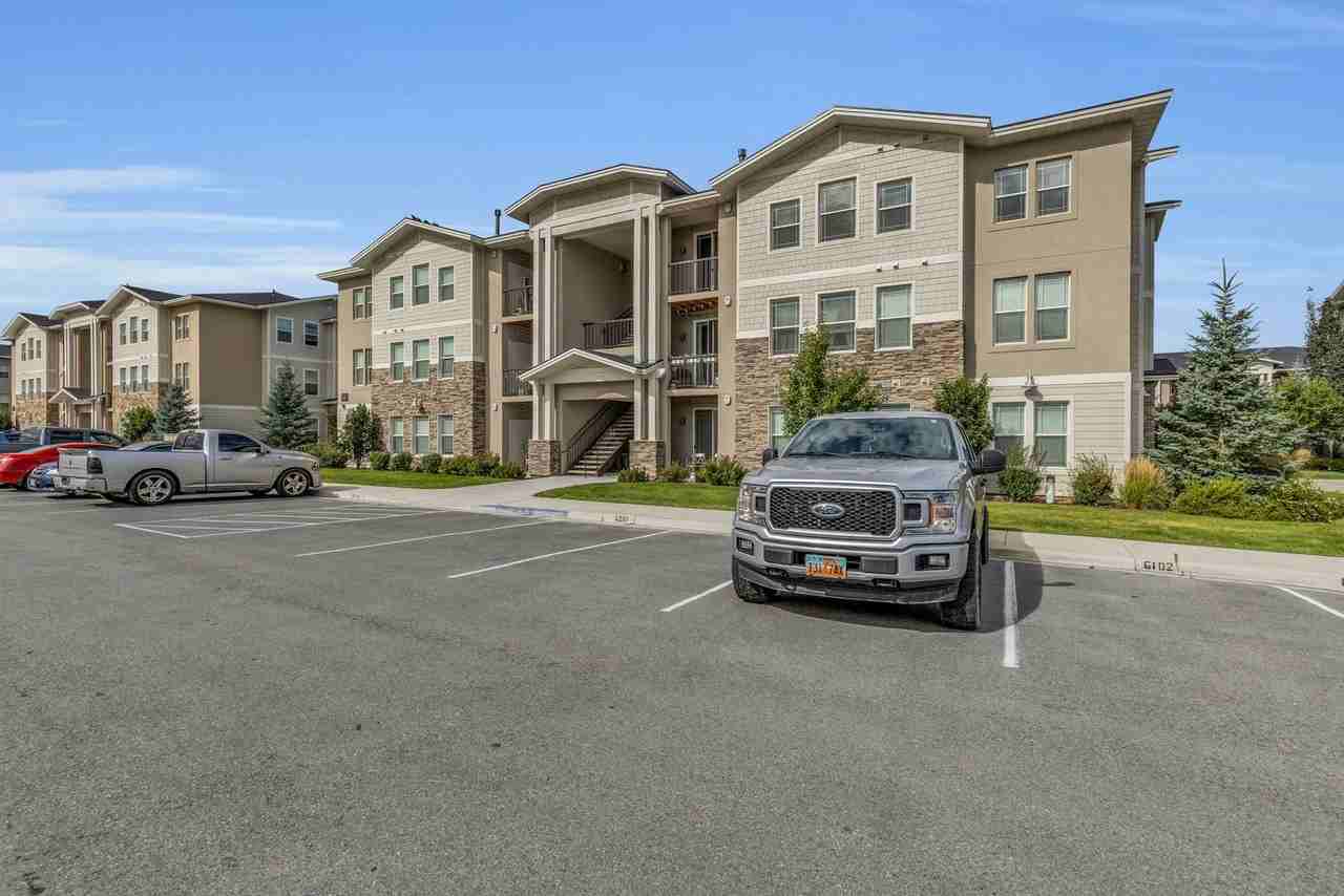 1043 S 500 E #G301 - Photo 6 of 24