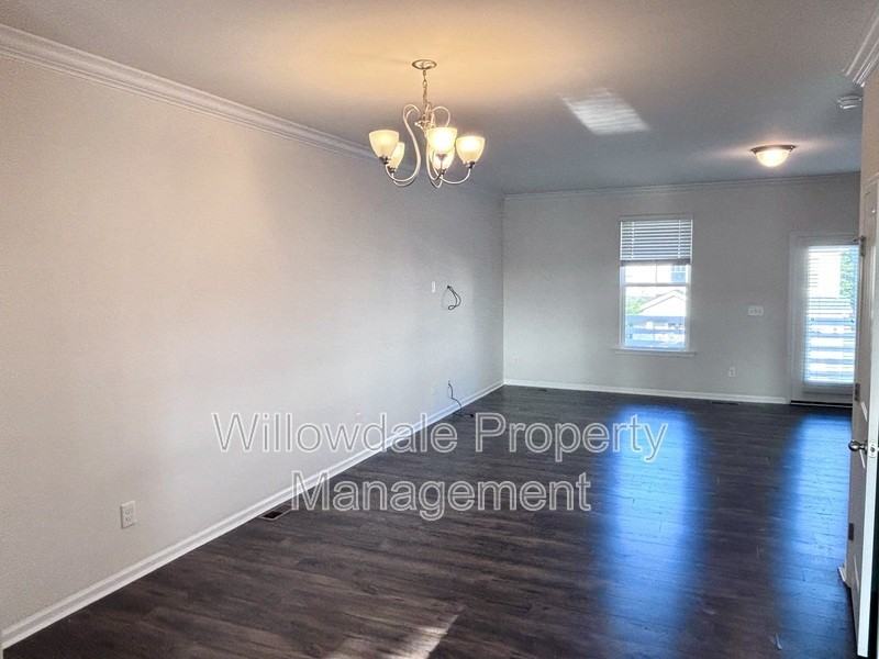 2239 Chattering Lory Ln - Photo 6 of 28