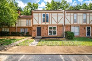 featured image of 749 Pleasant St