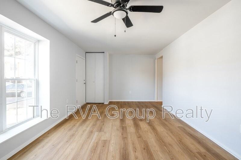 749 Pleasant St - Photo 7 of 45