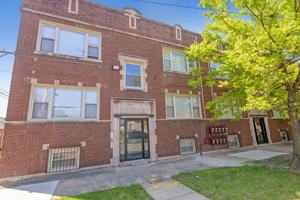 featured image of 6001 S Richmond St