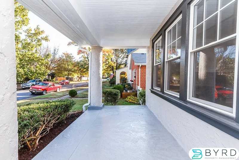 1211 Greycourt Ave - Photo 2 of 30