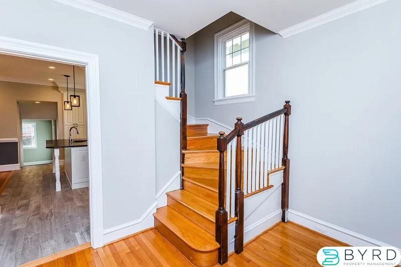 1211 Greycourt Ave - Photo 3 of 30