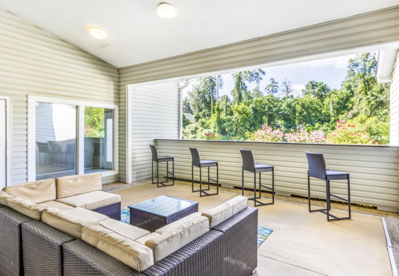 Landmark at Pine Court - Photo 7 of 50