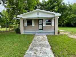 featured image of 3544 Lamuck St