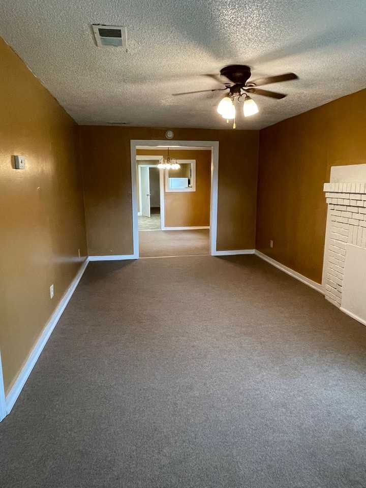 3544 Lamuck St - Photo 6 of 25