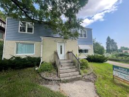 featured image of 716 8th St S