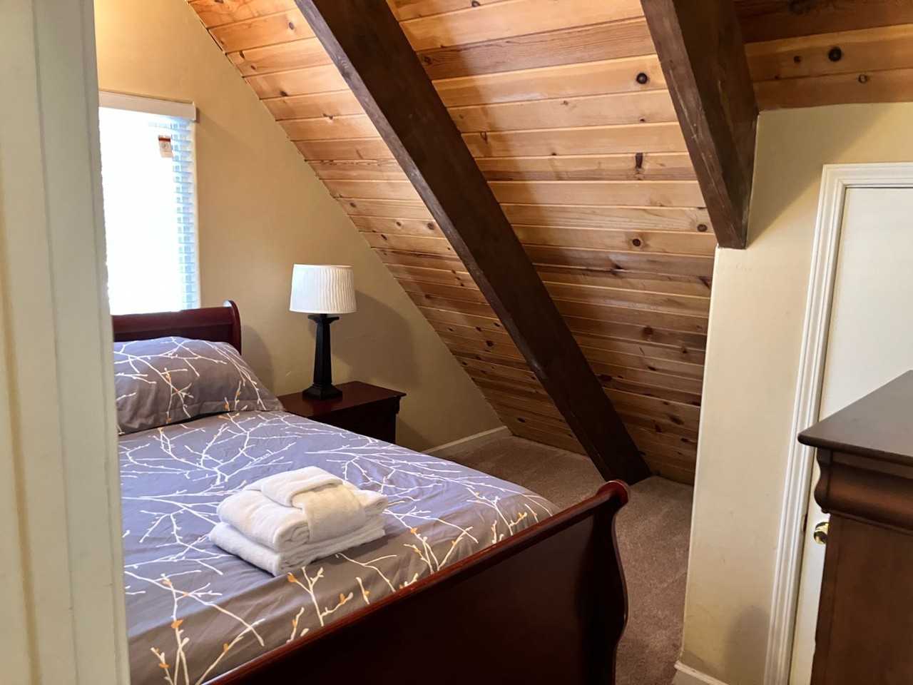 968 Tanglewood Dr - Photo 2 of 12