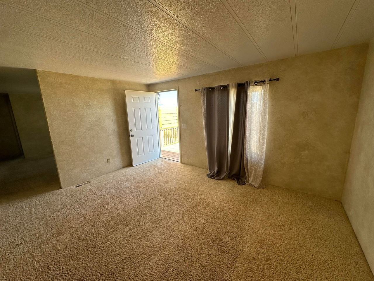 4241 W Inyokern Rd - Photo 2 of 18
