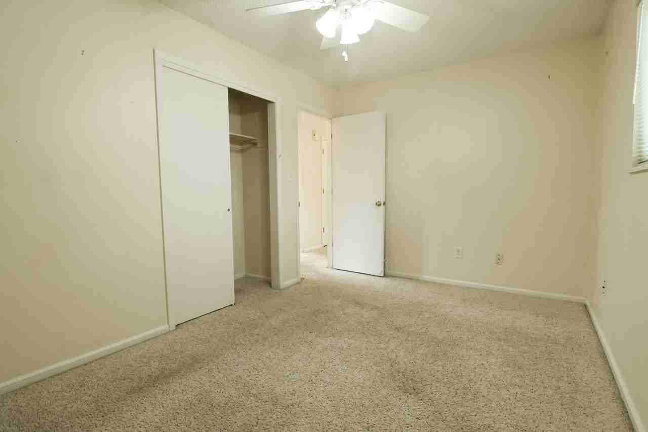 156 Sunflower Dr - Photo 5 of 18