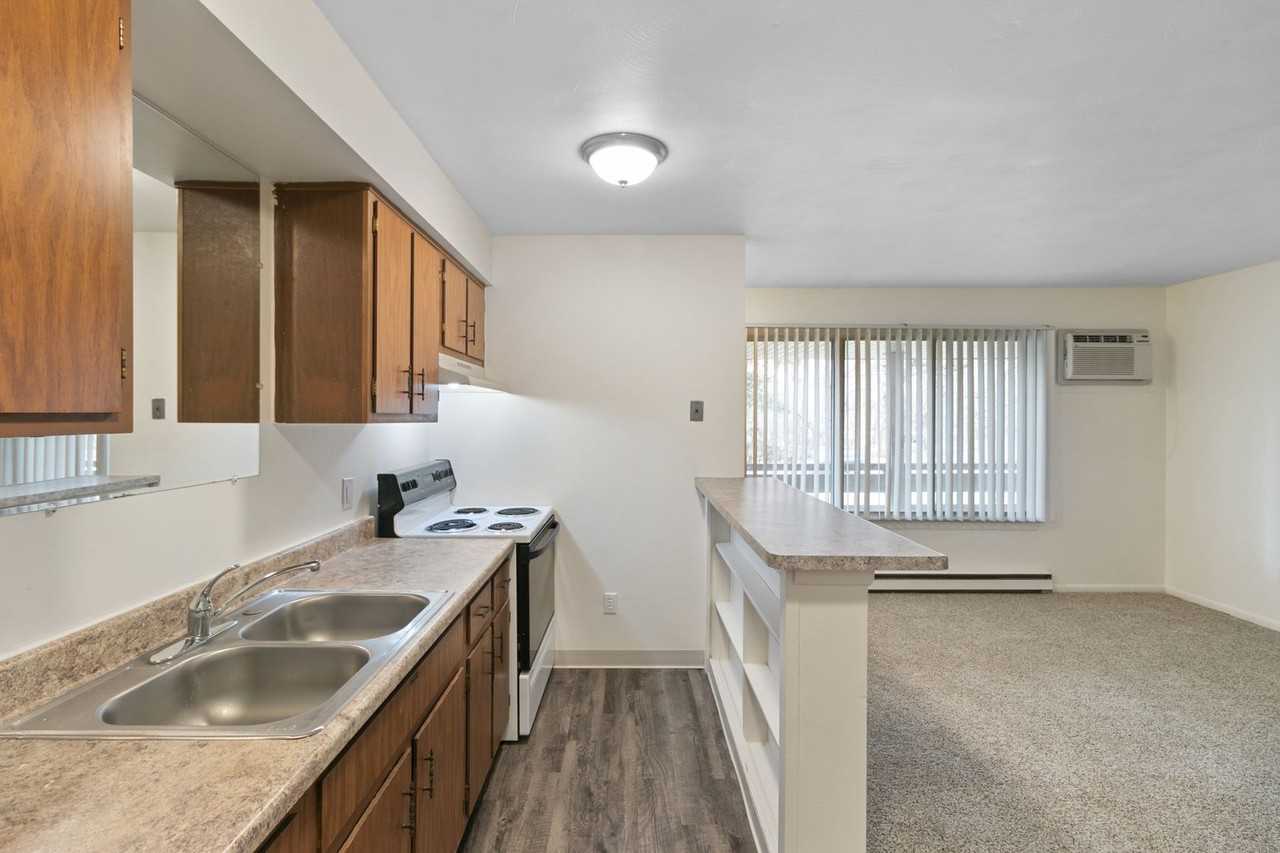 Meridian Apartments (Meridian Haslett 78 LLC) - Photo 6 of 16