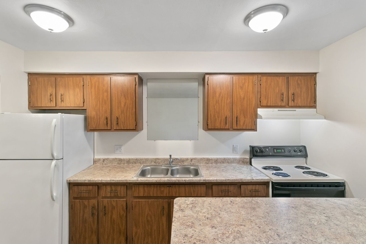 Meridian Apartments (Meridian Haslett 78 LLC) - Photo 7 of 16