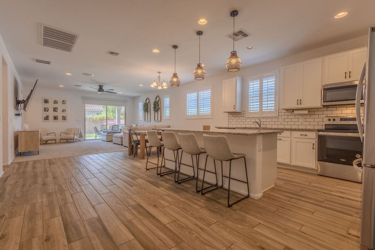 9970 E Camelback Trl - Photo 5 of 30