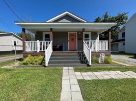 featured image of 1008 Clarys Dr