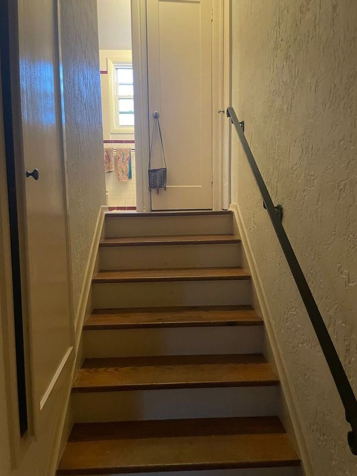 1107 Talbot Ave - Photo 2 of 8