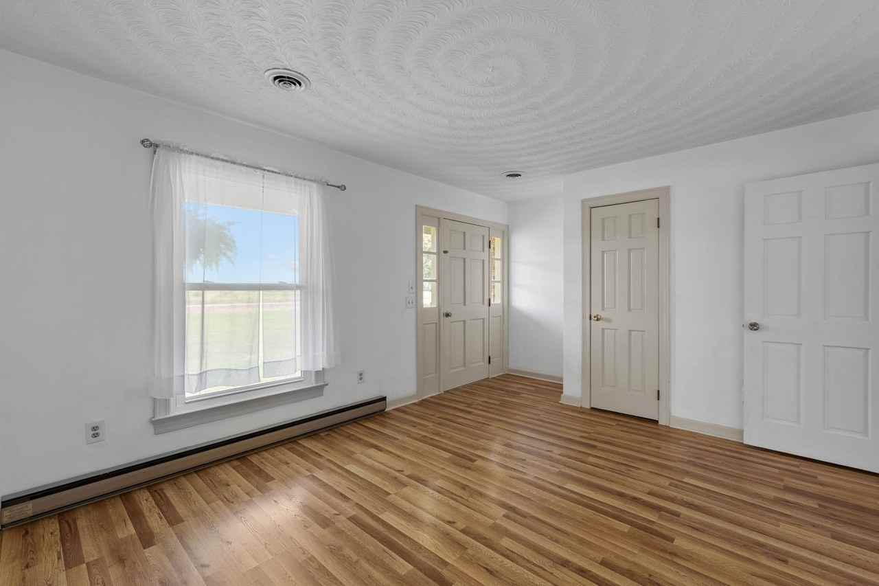 33494 Joyners Bridge Rd - Photo 3 of 38