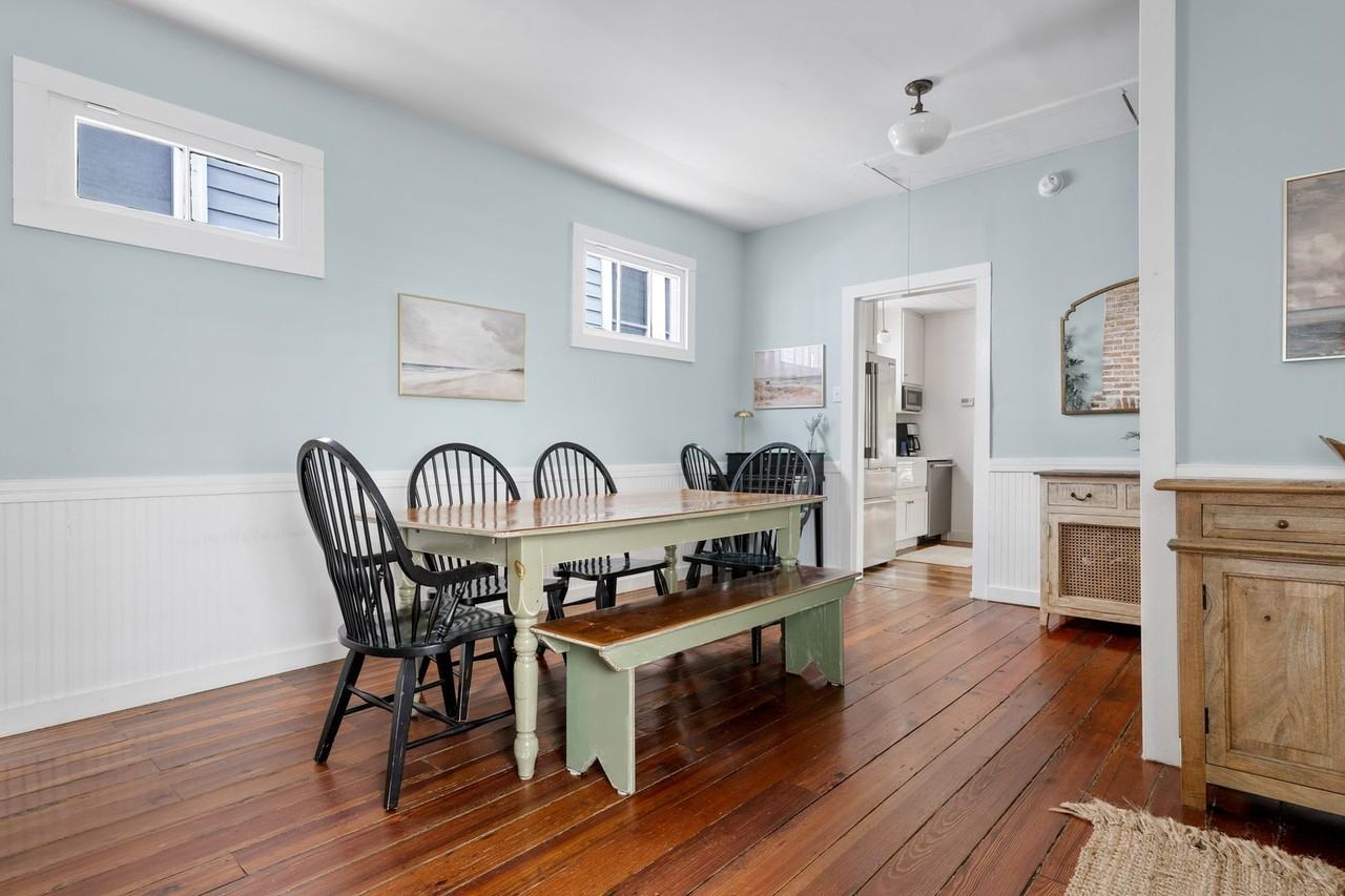 2 1/2 Larnes St - Photo 6 of 37