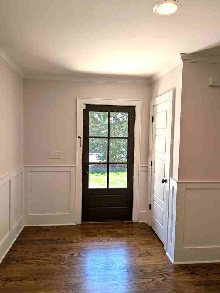 1901 Truman Rd - Photo 7 of 26