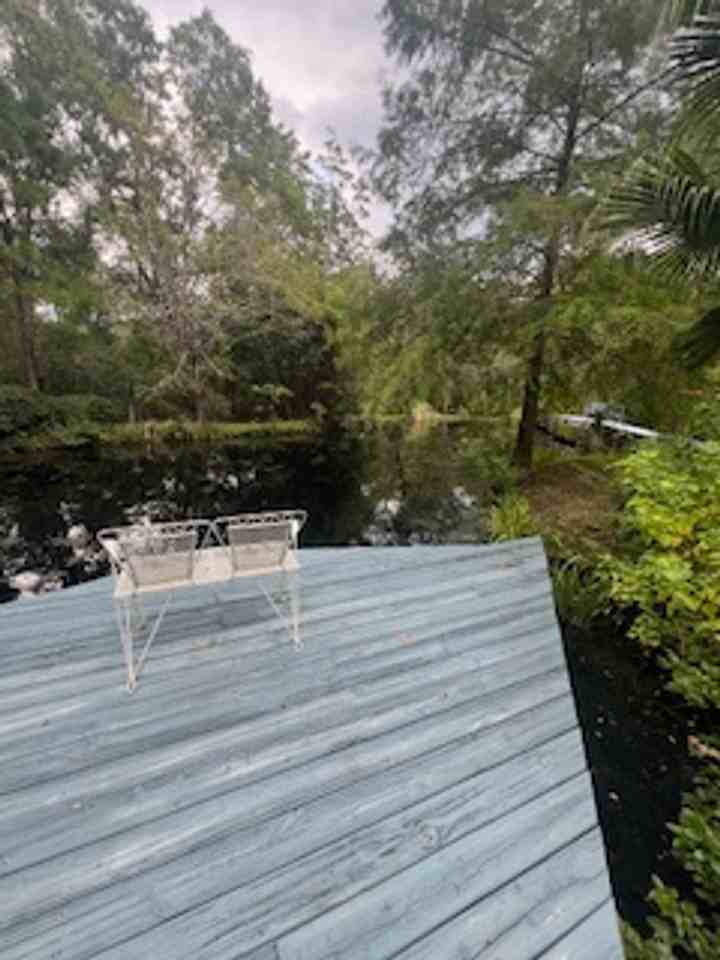 135 Seminole Ln - Photo 2 of 11