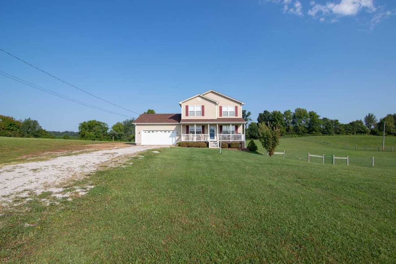 650 Farmington Dr - Photo 2 of 50