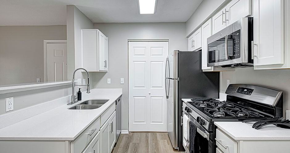 Carmel Landing Apartment Homes - Photo 2 of 35